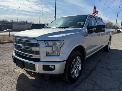 Used 2015 Ford F150 Platinum w/ Equipment Group 701A Luxury image 7