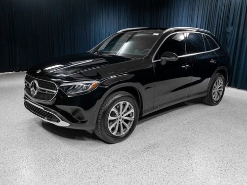 Certified 2026 Mercedes-Benz GLC 300 4MATIC image 1