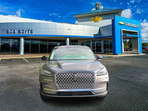 Used 2023 Lincoln Corsair FWD image 9