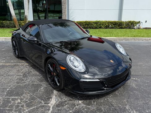 Used 2017 Porsche 911 Carrera S image 26