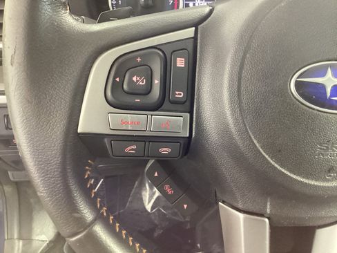 Used 2017 Subaru Crosstrek 2.0i Limited image 21