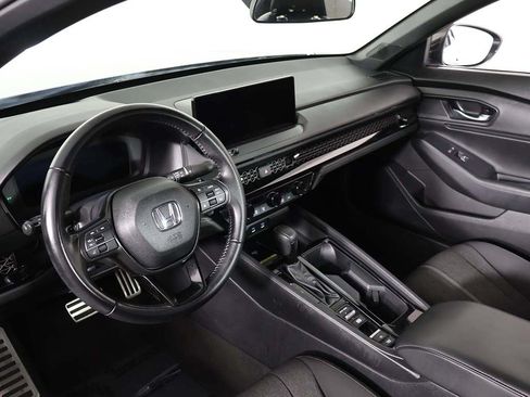 Used 2025 Honda Accord Sport image 27