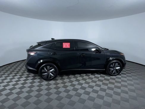 Used 2024 Nissan Ariya AWD image 9