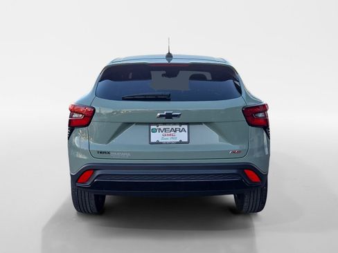 Used 2024 Chevrolet Trax RS image 4