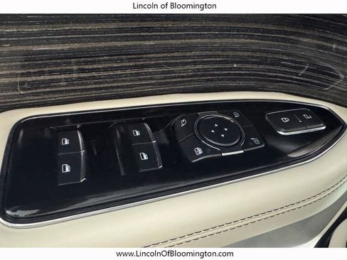 Used 2023 Lincoln Navigator L Black Label AWD/4WD image 38