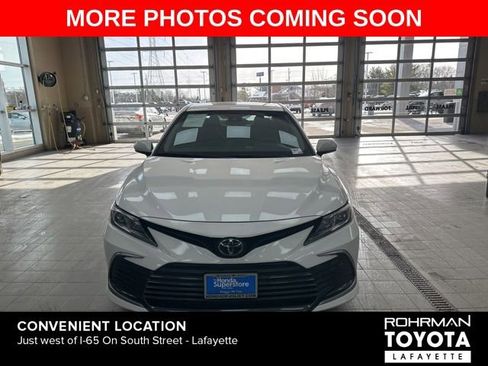 Used 2023 Toyota Camry LE image 2