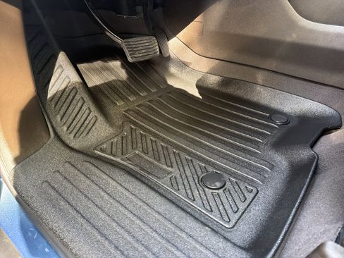 Used 2026 GMC Yukon XL Elevation image 17