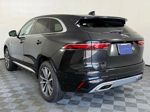New 2026 Jaguar F-PACE R-Dynamic S image 4