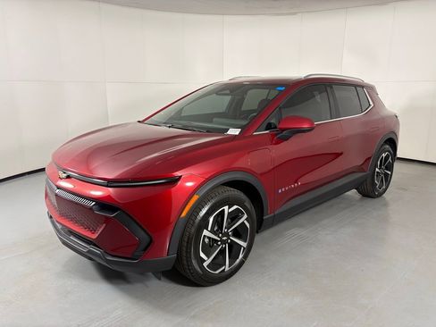New 2026 Chevrolet Equinox EV LT FWD image 5