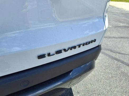 Used 2025 GMC Terrain Elevation image 6