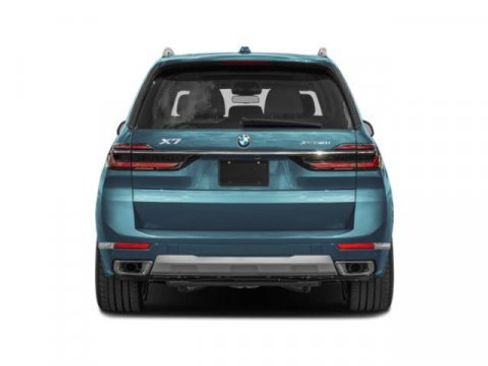 New 2027 BMW X7 xDrive40i w/ M Sport Package AWD/4WD image 8
