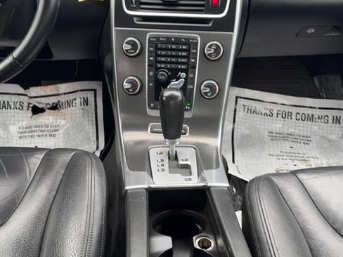 Used 2011 Volvo S60 T6 image 15