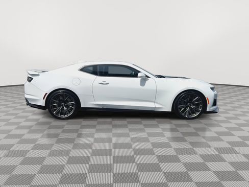 Certified 2023 Chevrolet Camaro ZL1 RWD image 9