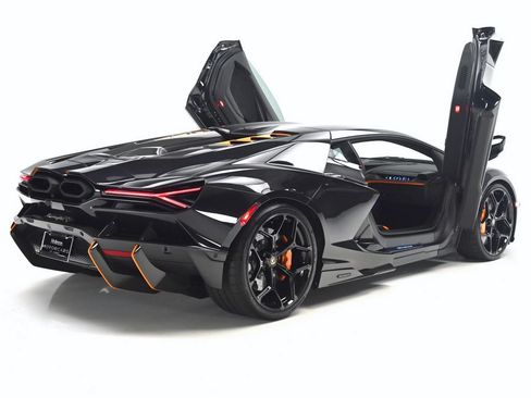 Used 2026 Lamborghini Revuelto AWD/4WD image 7