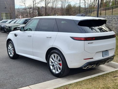 New 2025 Land Rover Range Rover Sport Dynamic SE image 12