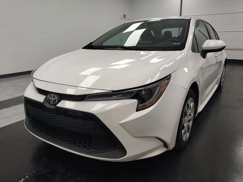 Used 2022 Toyota Corolla LE FWD image 15