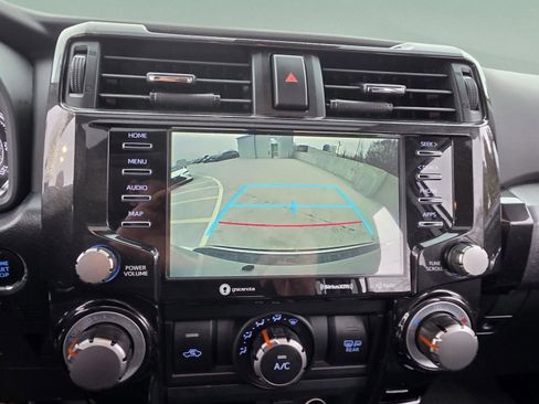 Used 2021 Toyota 4Runner TRD Off-Road Premium image 18