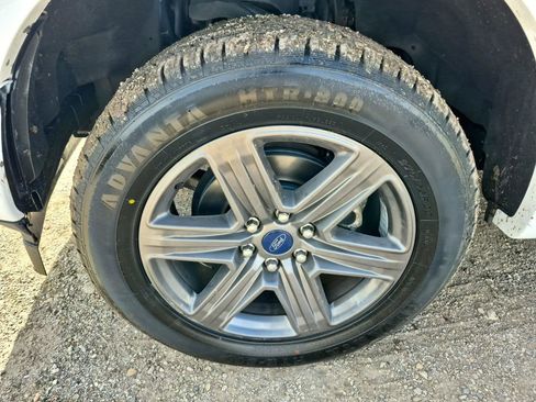 Used 2020 Ford F150 Lariat w/ Equipment Group 502A Luxury AWD/4WD image 9