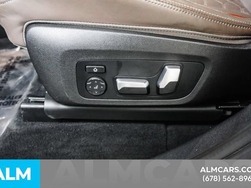 Used 2021 BMW X4 M AWD/4WD image 32