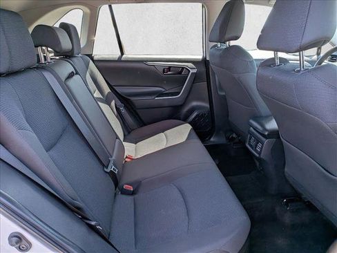 Used 2025 Toyota RAV4 LE AWD/4WD image 26