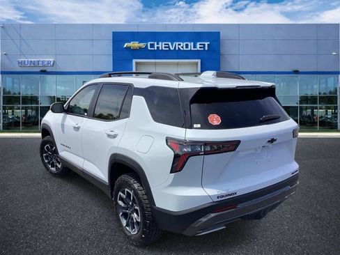 New 2026 Chevrolet Equinox ACTIV FWD image 2