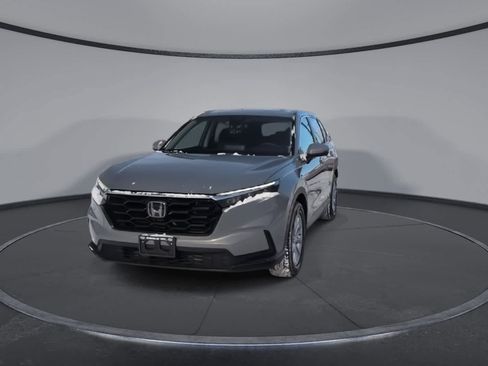 Used 2024 Honda CR-V EX image 3
