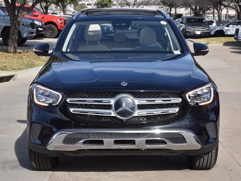 Used 2022 Mercedes-Benz GLC 300 image 3