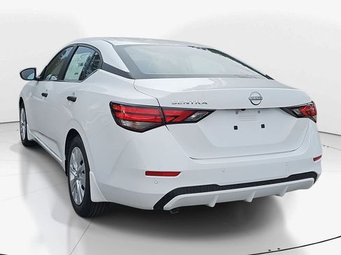 New 2025 Nissan Sentra S image 7
