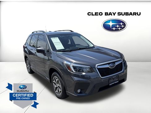Used 2021 Subaru Forester Premium AWD/4WD image 1