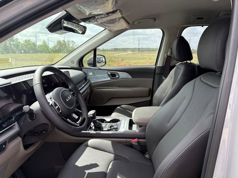 New 2026 Kia Carnival EX image 11