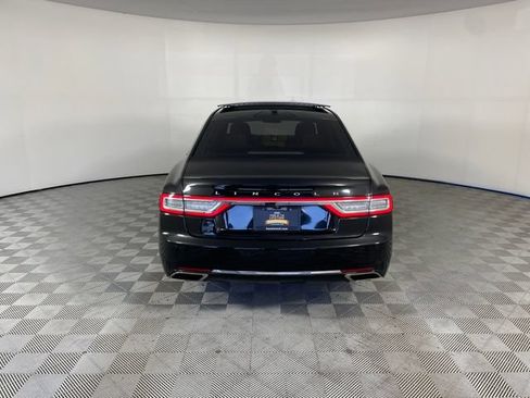 Used 2017 Lincoln Continental Select w/ Climate Package FWD image 13