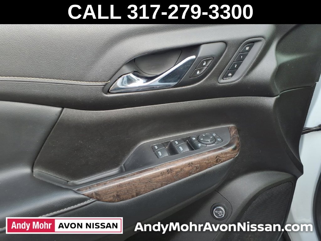 Used 2021 GMC Acadia Denali w/ Denali Technology Package FWD image 16