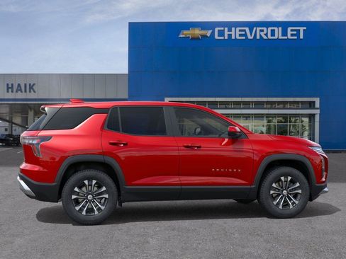 New 2027 Chevrolet Equinox LT FWD image 5