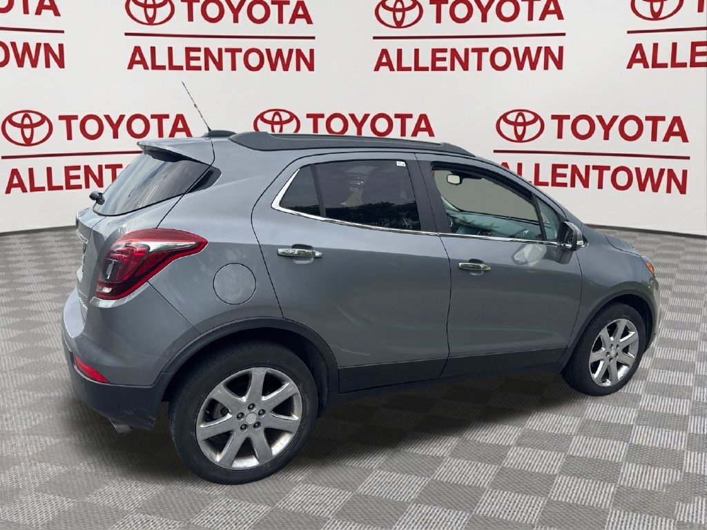 Used 2019 Buick Encore Essence w/ Experience Buick Package AWD/4WD image 7