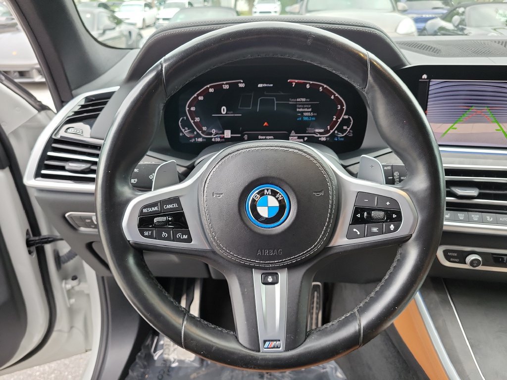 Used 2022 BMW X5 xDrive45e w/ M Sport Package AWD/4WD image 35
