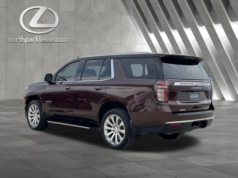 Used 2023 Chevrolet Tahoe Premier AWD/4WD image 2