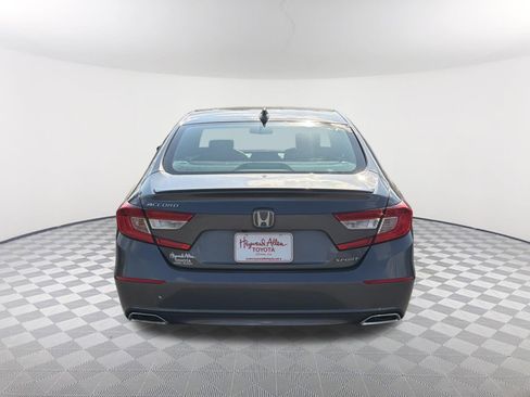 Used 2020 Honda Accord Sport image 16