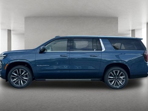 New 2026 Chevrolet Suburban LS w/ LS Custom Edition AWD/4WD image 7
