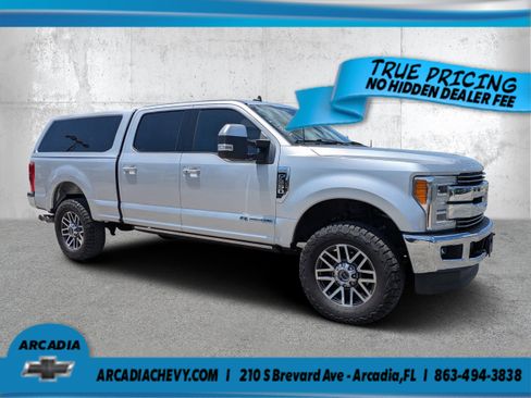 Used 2019 Ford F250 Lariat w/ Lariat Ultimate Package AWD/4WD image 1