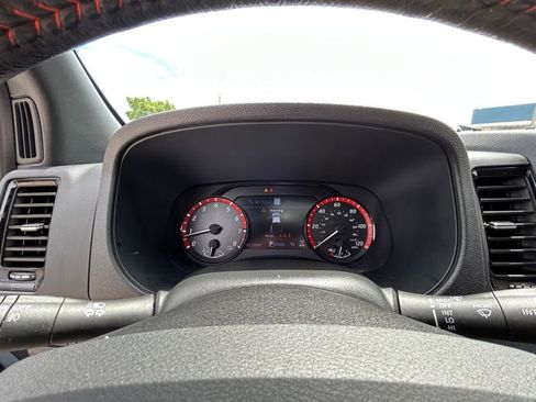 Used 2023 Nissan Frontier PRO-4X w/ Pro-4X Premium Package AWD/4WD image 40
