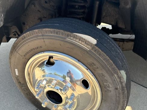 Used 2008 Ford F450 4x4 Regular Cab Super Duty image 16