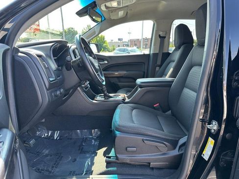 Used 2019 GMC Canyon SLE AWD/4WD image 9