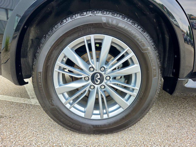 Used 2023 INFINITI QX80 Luxe w/ Cargo Package AWD/4WD image 35