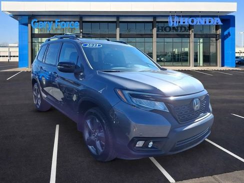 Used 2021 Honda Passport Touring image 2