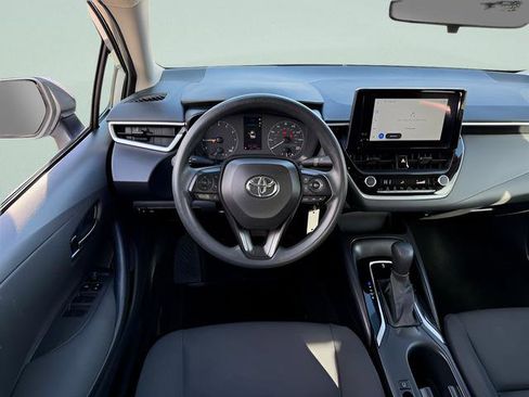 Used 2024 Toyota Corolla LE FWD image 7