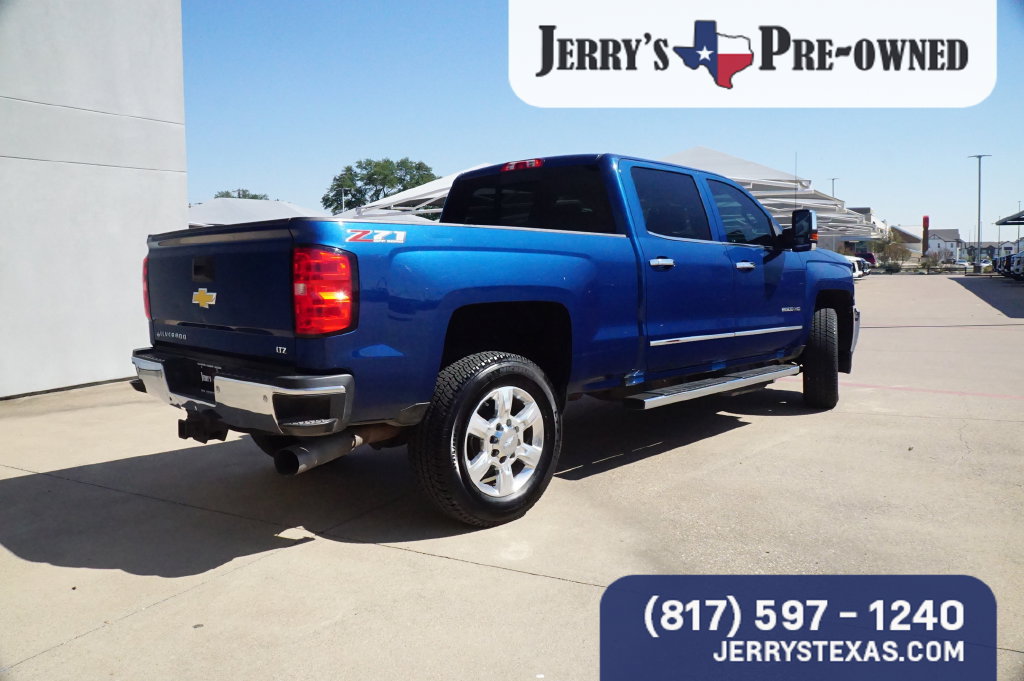 Used 2018 Chevrolet Silverado 2500 LTZ w/ Duramax Plus Package AWD/4WD image 5
