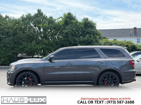 Used 2019 Dodge Durango R/T w/ Blacktop Package AWD/4WD image 4