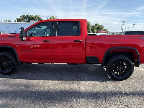 New 2026 Chevrolet Silverado 2500 Custom w/ Custom Value Package AWD/4WD image 11