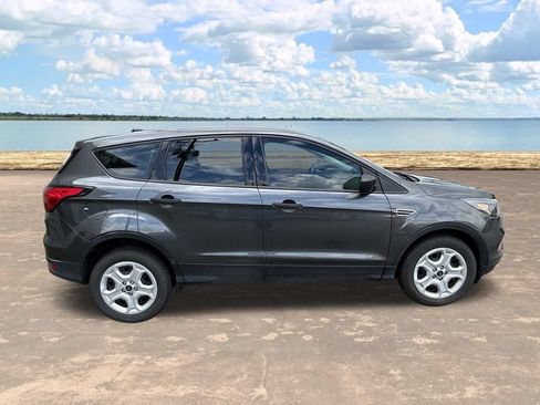 Used 2019 Ford Escape S FWD image 9