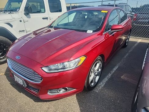 Used 2016 Ford Fusion S w/ Equipment Group 101A FWD image 3